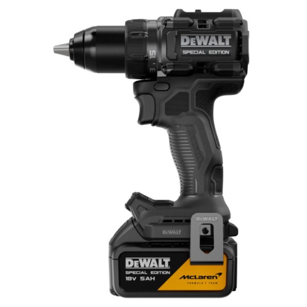Фото - Дрель-шуруповерт DeWALT DCD81MP2T